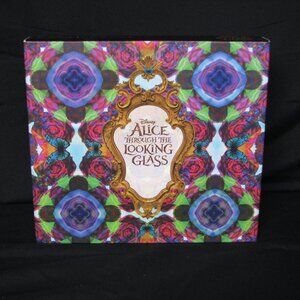 Urban Decay Disney Alice Through The Looking Glass Eyeshadow Palette New in Box